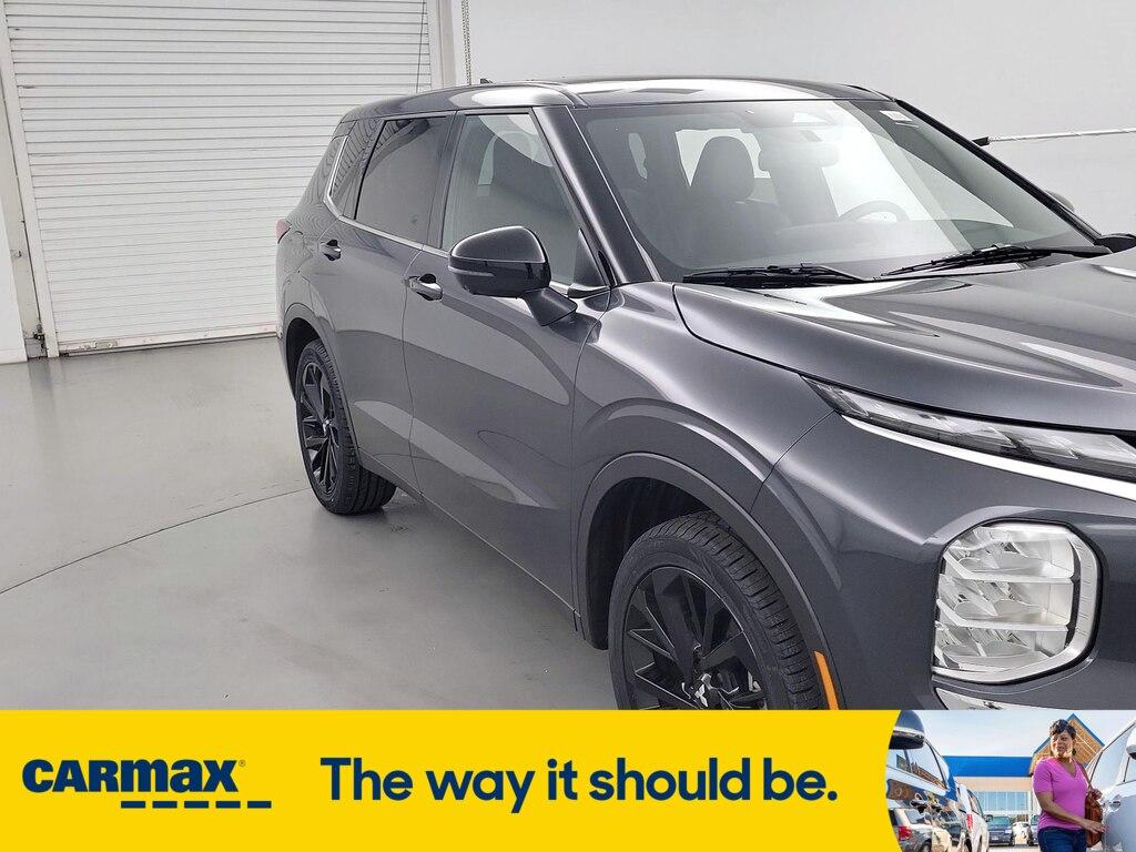 used 2024 Mitsubishi Outlander car, priced at $30,998