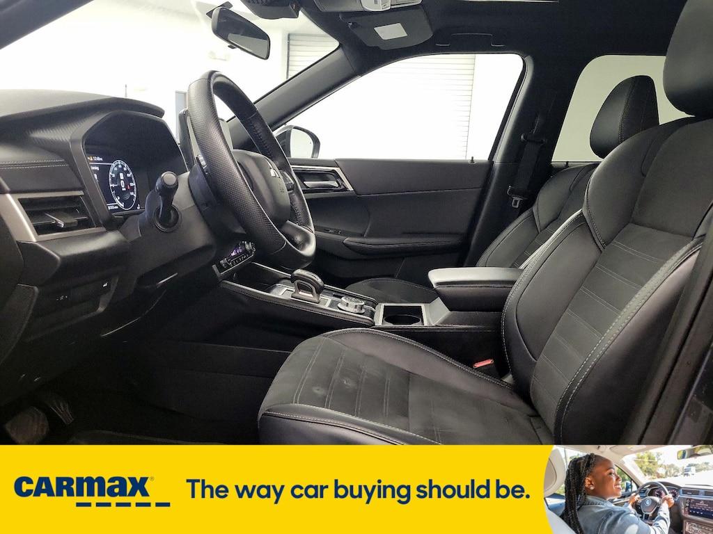 used 2024 Mitsubishi Outlander car, priced at $30,998