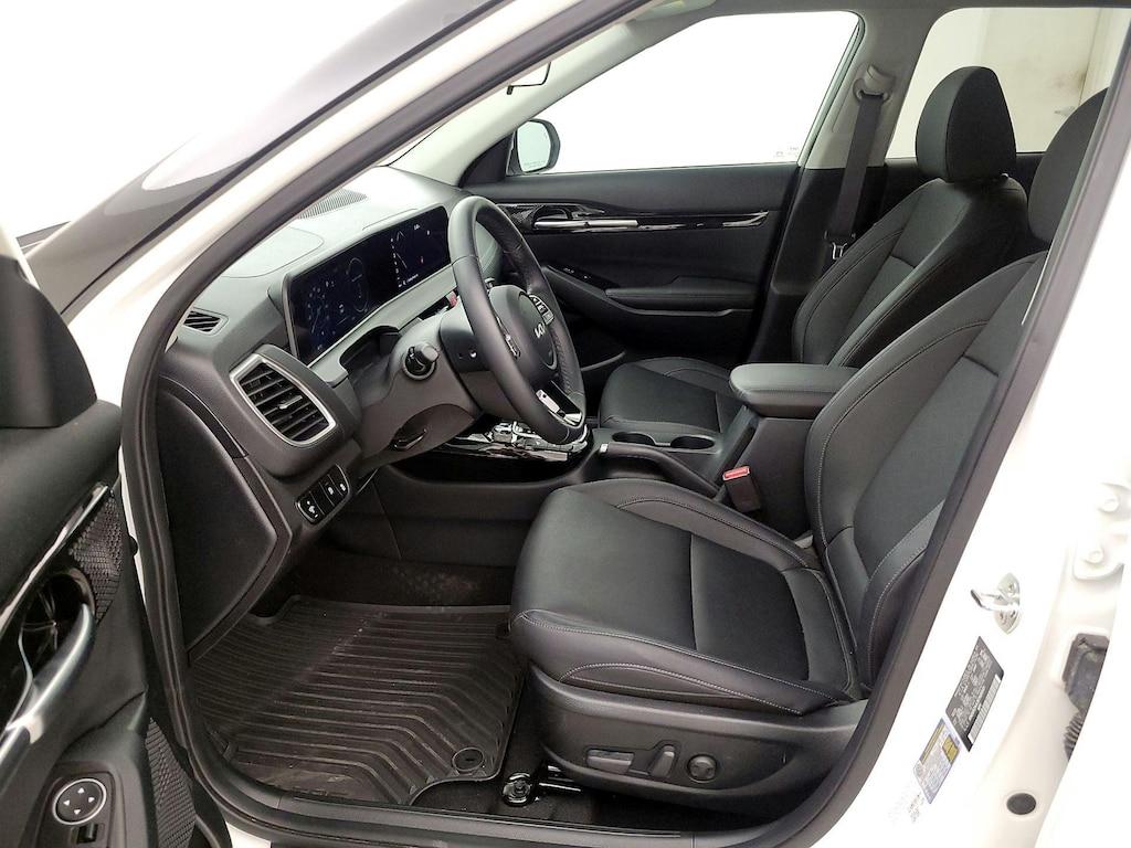 used 2024 Kia Seltos car, priced at $27,998