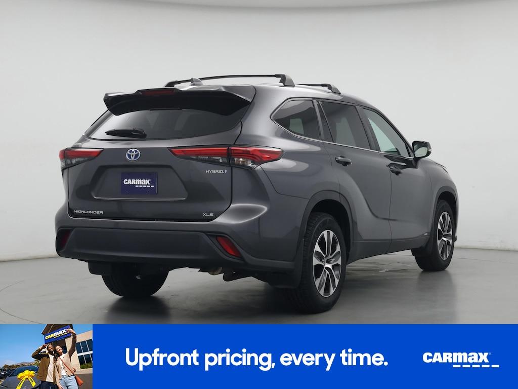 used 2023 Toyota Highlander Hybrid car, priced at $41,998