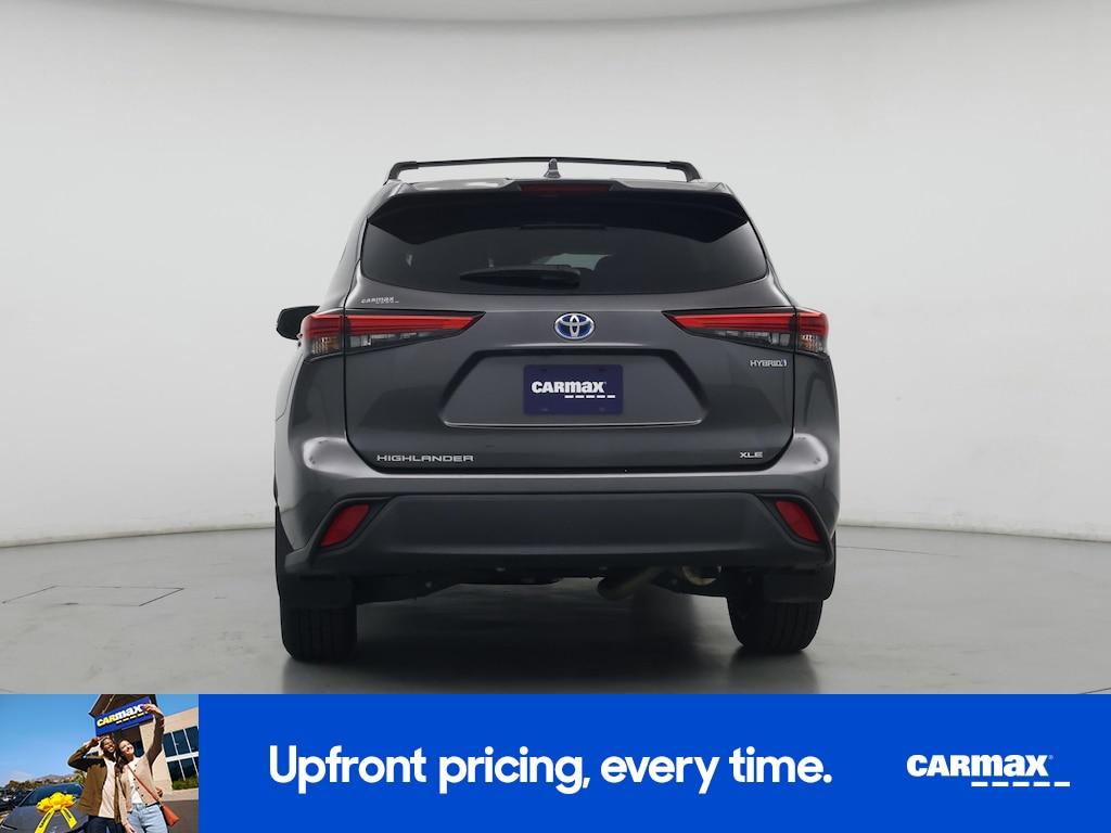 used 2023 Toyota Highlander Hybrid car, priced at $41,998