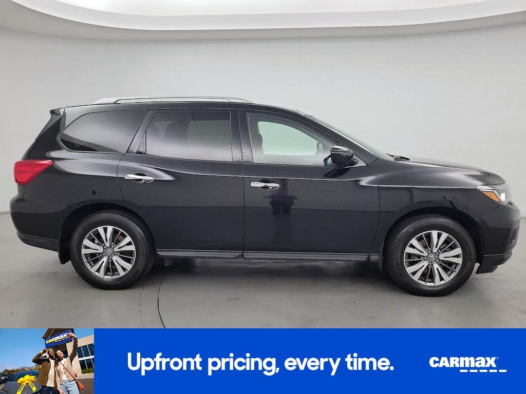 used 2020 Nissan Pathfinder car, priced at $24,998