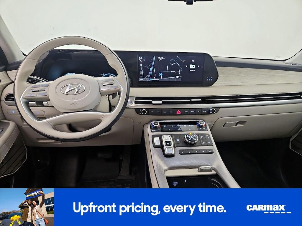 used 2024 Hyundai Palisade car, priced at $43,998