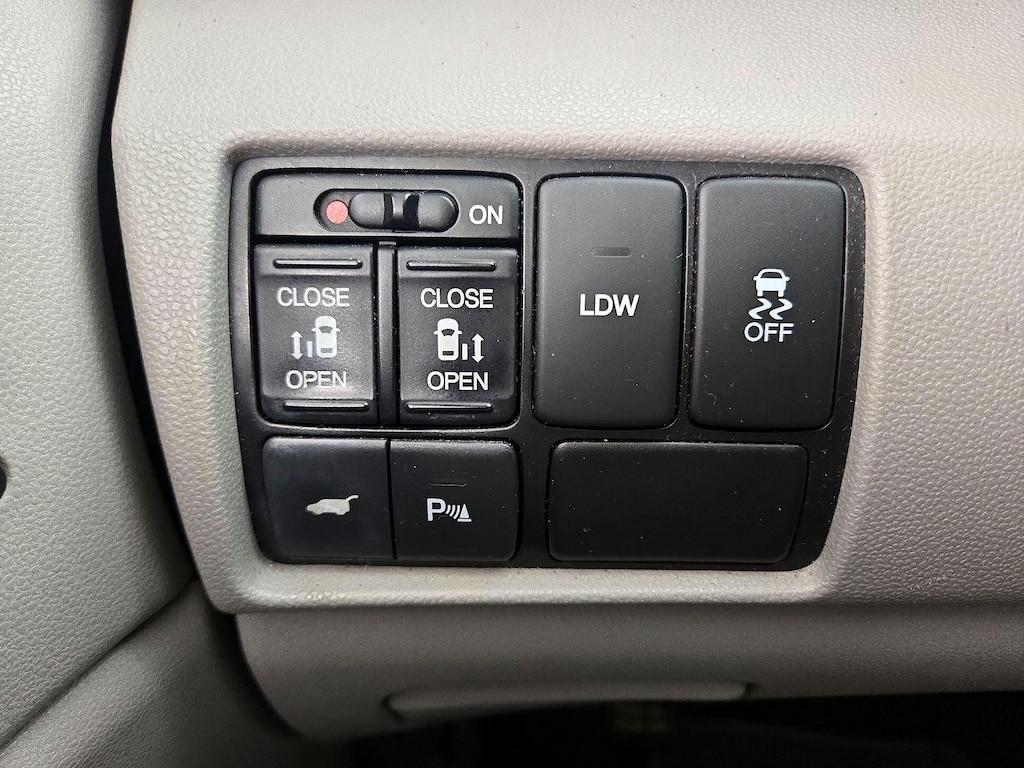 used 2015 Honda Odyssey car, priced at $16,998