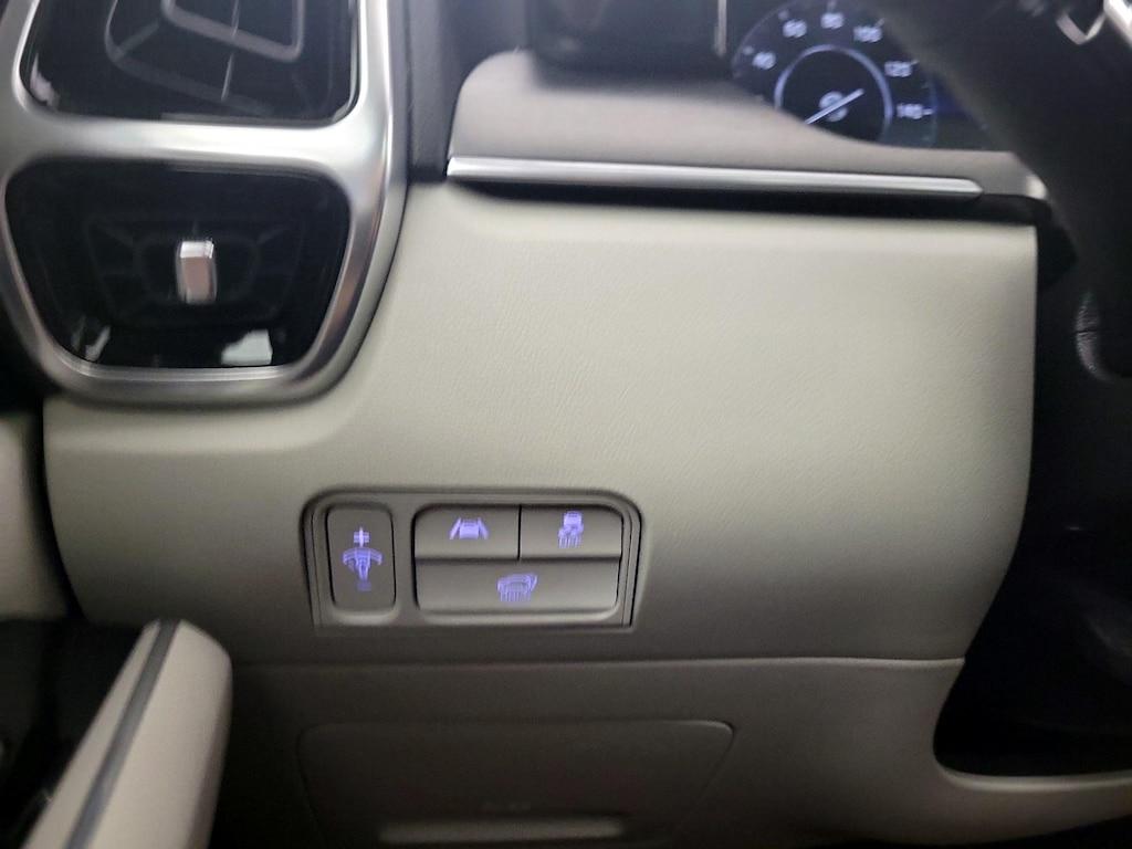 used 2022 Kia Sorento car, priced at $33,998