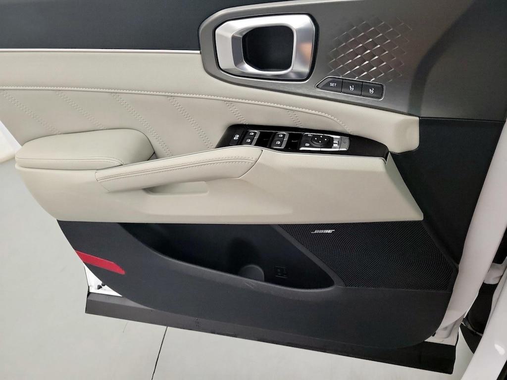 used 2022 Kia Sorento car, priced at $33,998