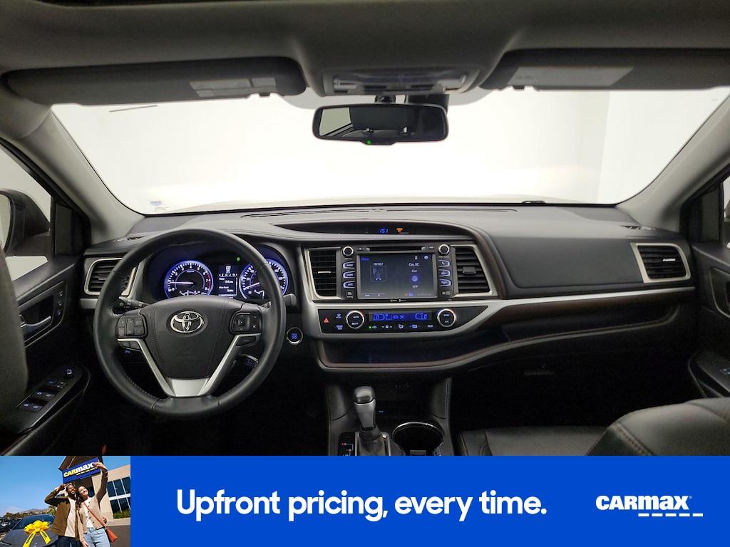 used 2015 Toyota Highlander car, priced at $19,998