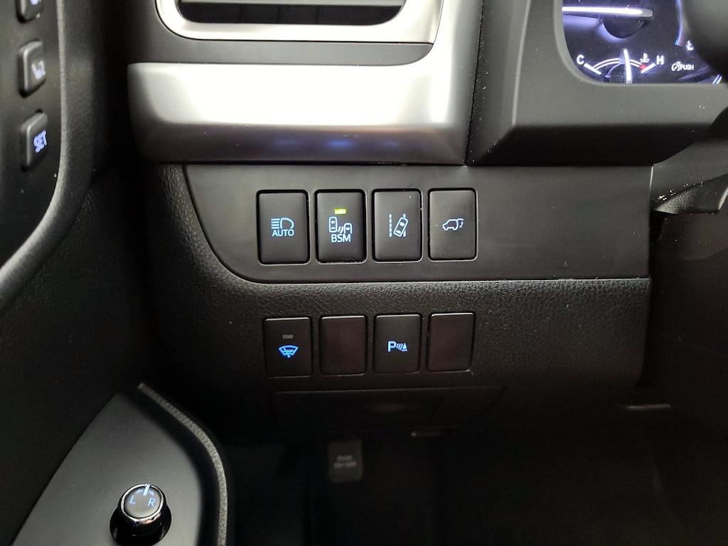 used 2015 Toyota Highlander car, priced at $19,998