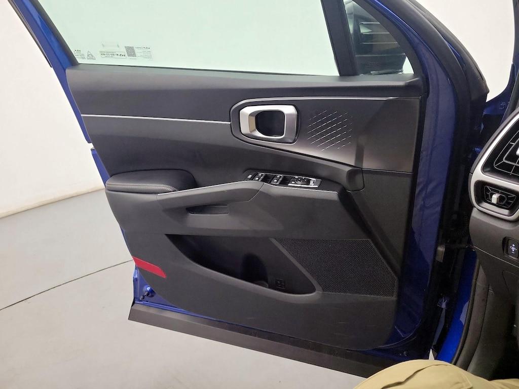 used 2022 Kia Sorento car, priced at $26,998