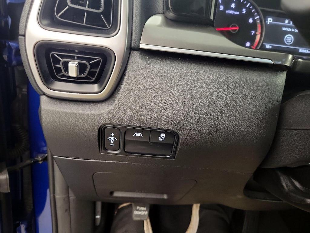 used 2022 Kia Sorento car, priced at $26,998