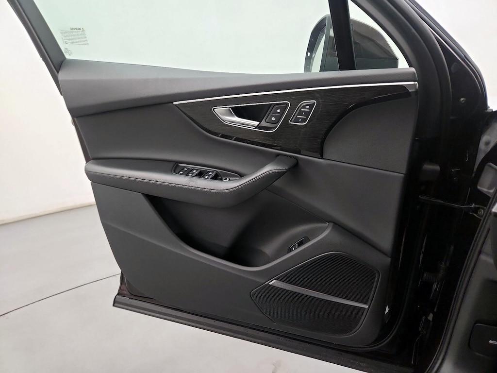 used 2021 Audi Q7 car, priced at $35,998