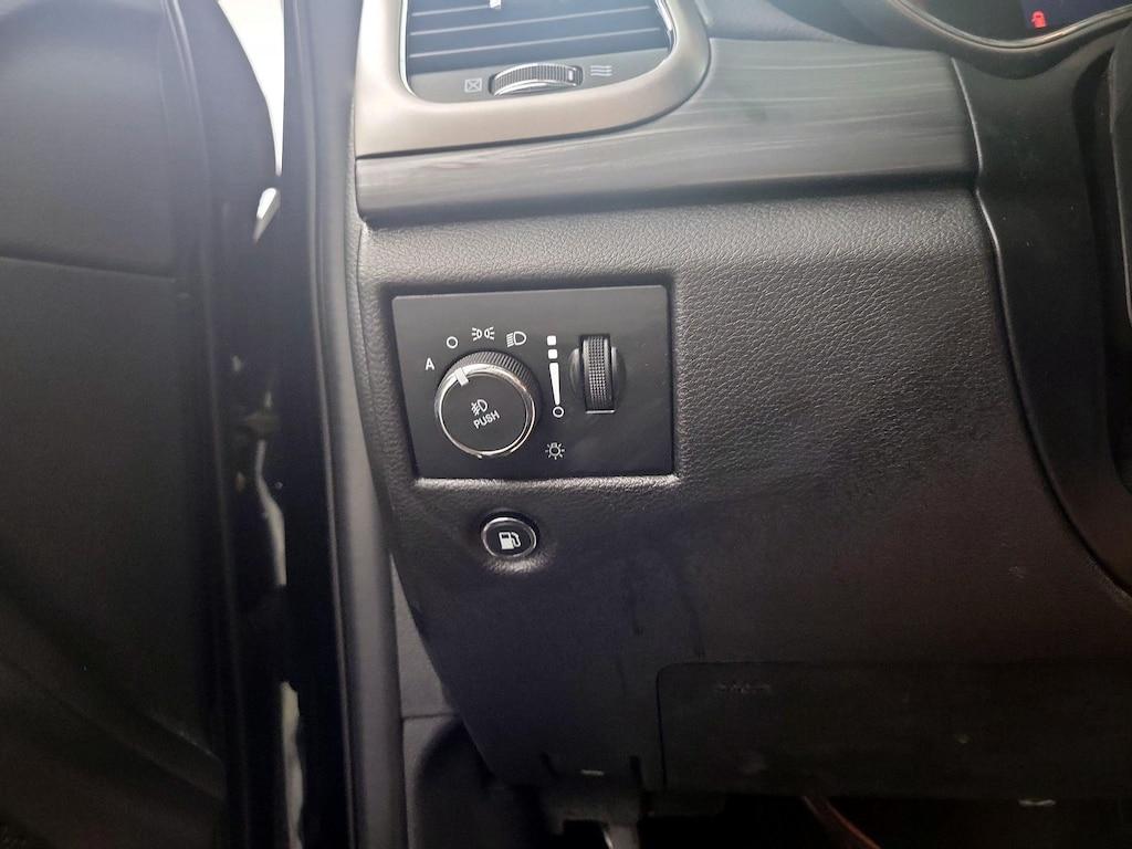 used 2021 Jeep Grand Cherokee car, priced at $27,998