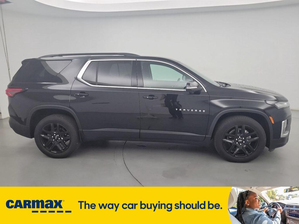 used 2022 Chevrolet Traverse car, priced at $30,998