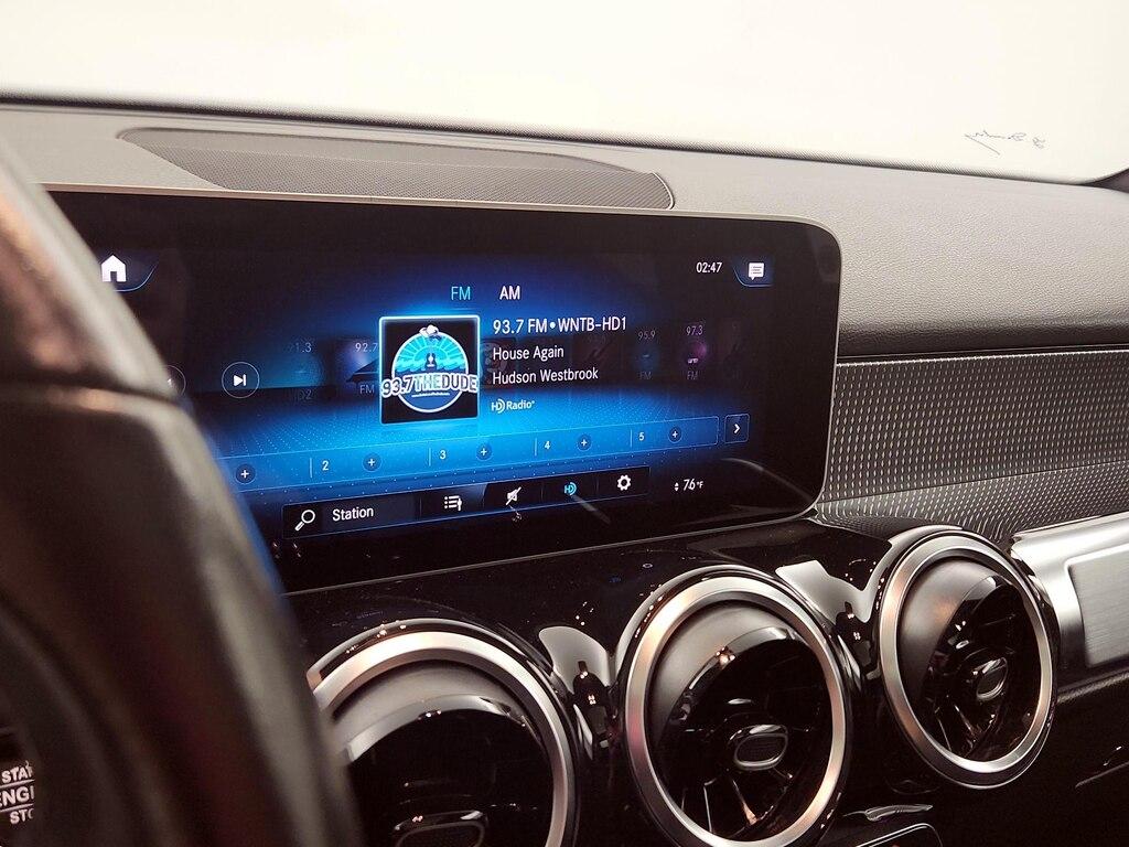 used 2021 Mercedes-Benz GLB 250 car, priced at $30,998