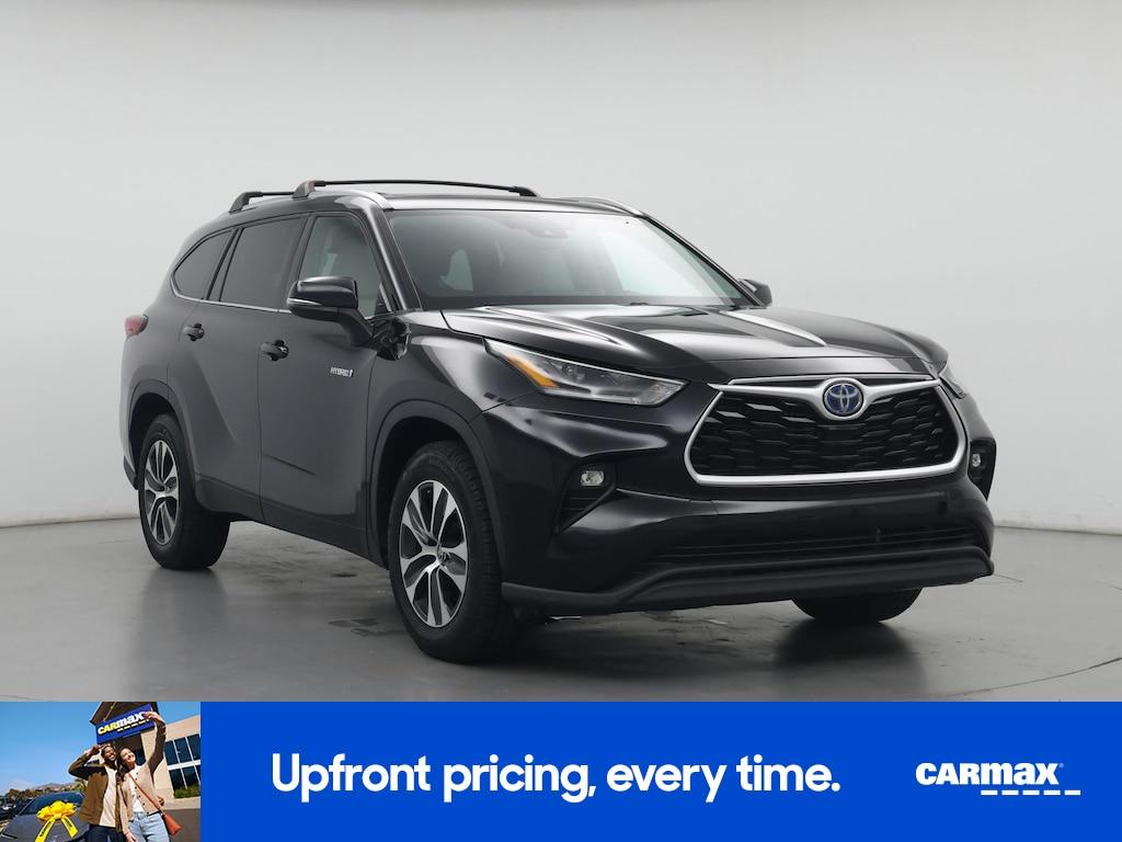 used 2021 Toyota Highlander Hybrid car, priced at $36,998