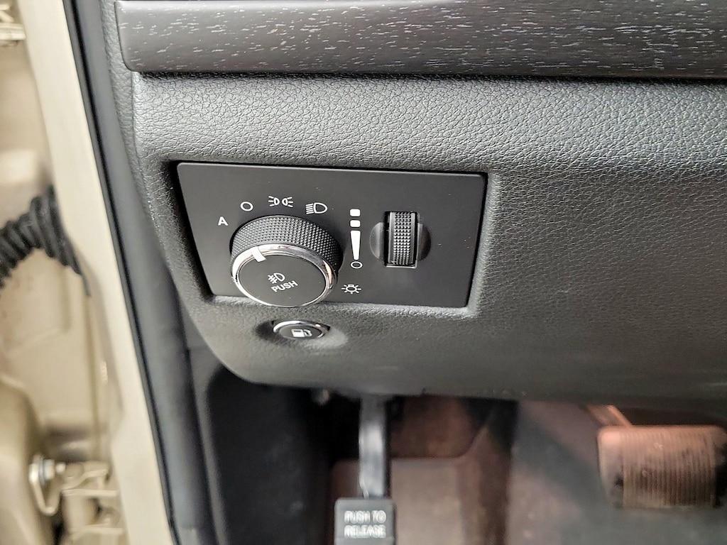 used 2015 Jeep Grand Cherokee car, priced at $15,998