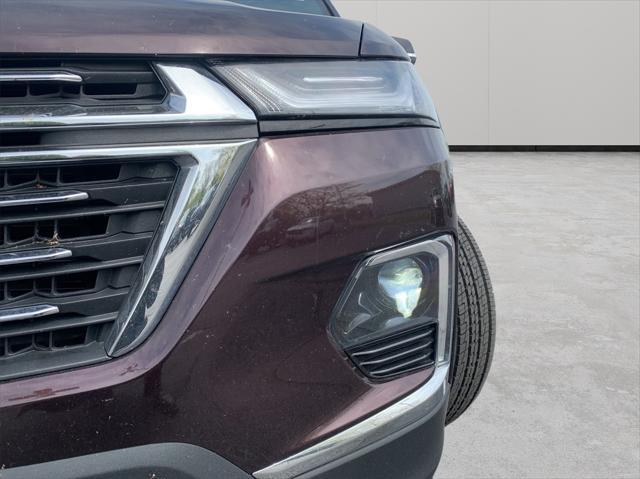 used 2023 Chevrolet Traverse car, priced at $29,096