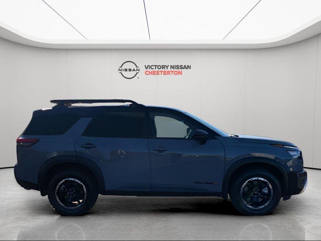 new 2025 Nissan Pathfinder car, priced at $39,620