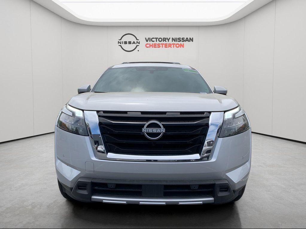 new 2025 Nissan Pathfinder car, priced at $44,988