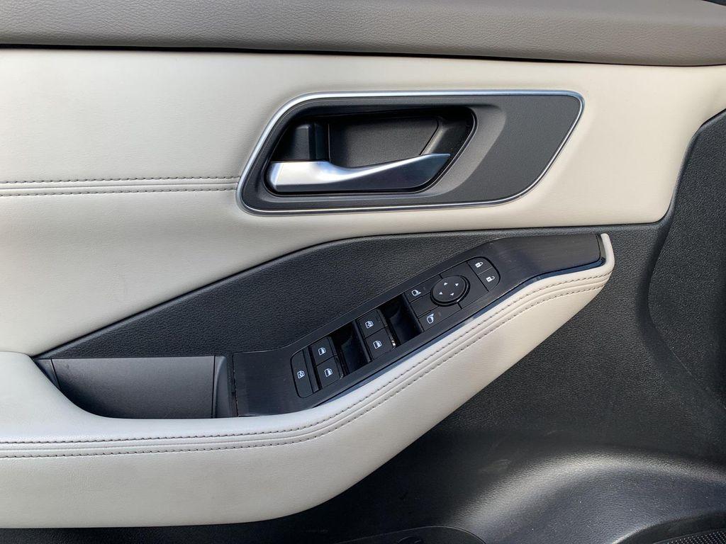 used 2021 Nissan Rogue car, priced at $23,772