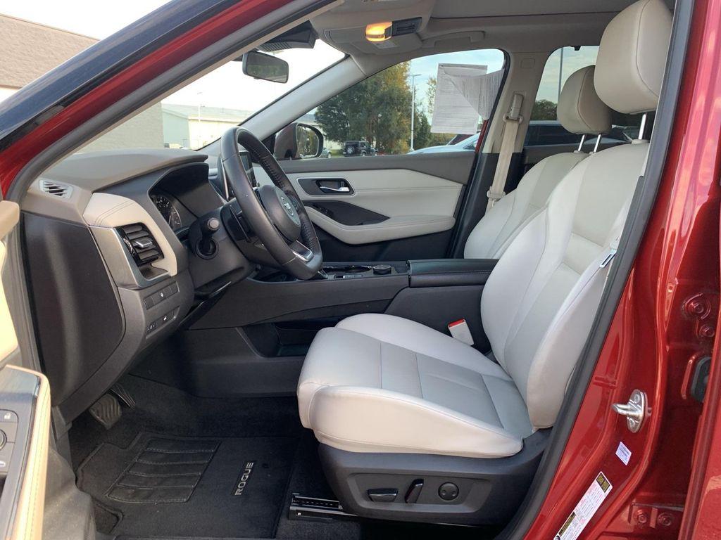 used 2021 Nissan Rogue car, priced at $23,772