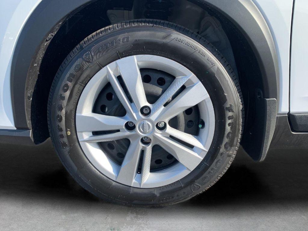 new 2025 Nissan Kicks car, priced at $238