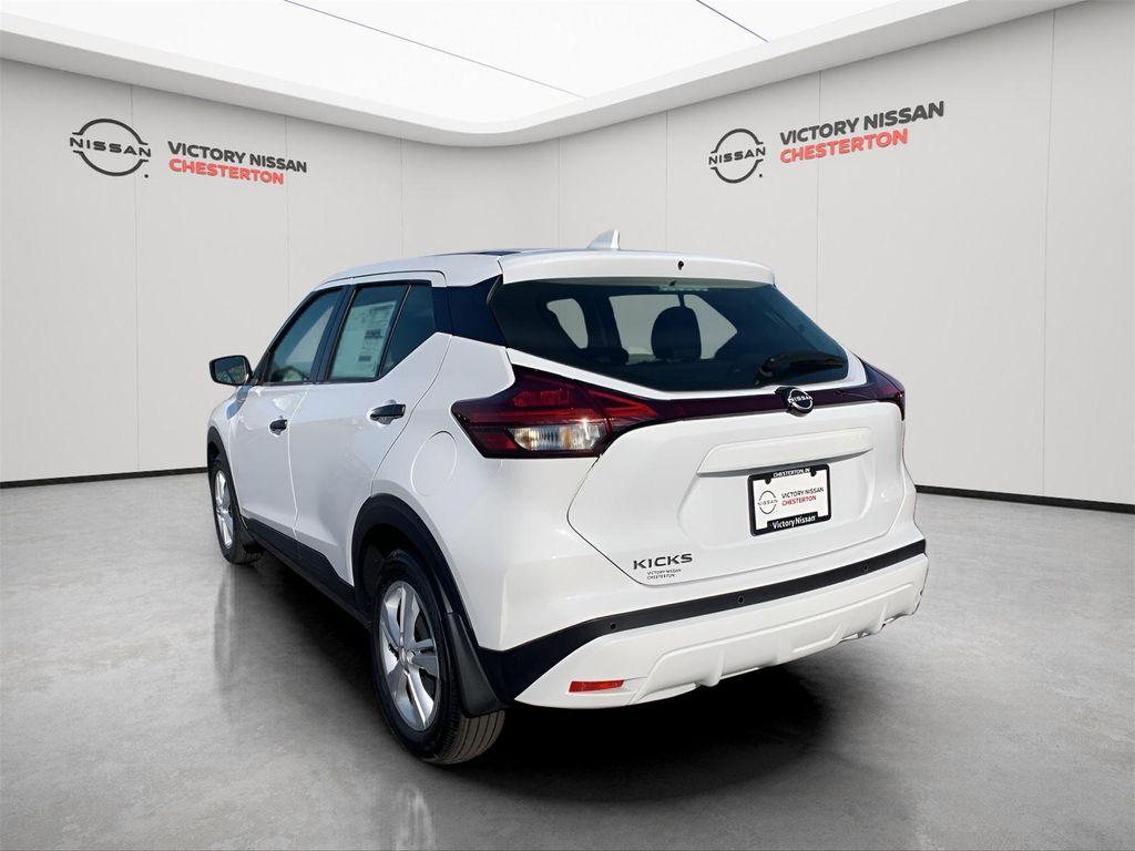 new 2025 Nissan Kicks car, priced at $238