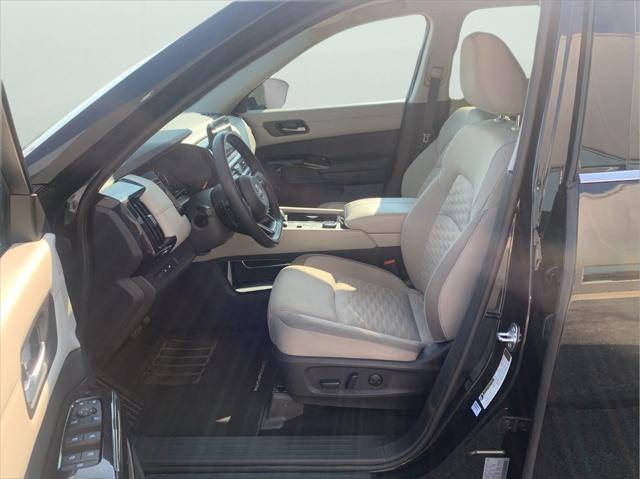 used 2022 Nissan Pathfinder car, priced at $23,997