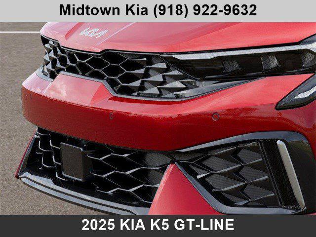 new 2025 Kia K5 car, priced at $30,295