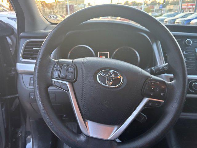 used 2018 Toyota Highlander car, priced at $19,785