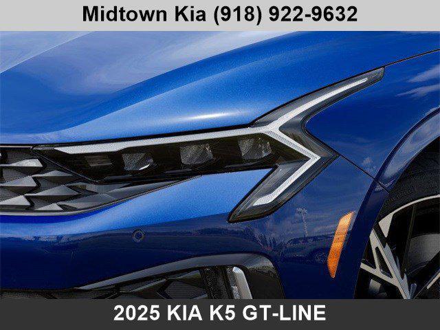 new 2025 Kia K5 car, priced at $28,580