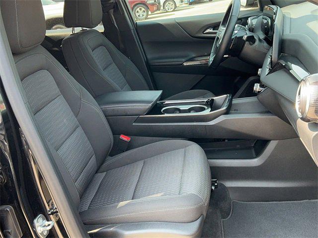 used 2025 Chevrolet Equinox car, priced at $22,425