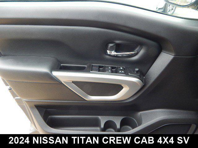 used 2024 Nissan Titan car, priced at $40,554