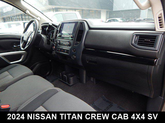 used 2024 Nissan Titan car, priced at $40,554