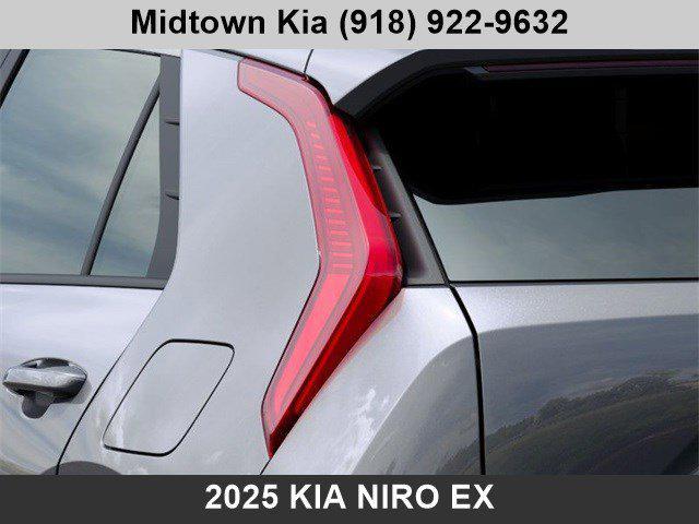 new 2025 Kia Niro car, priced at $30,340