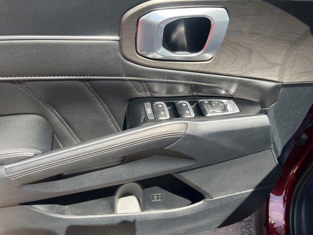 used 2024 Kia Sorento car, priced at $38,376