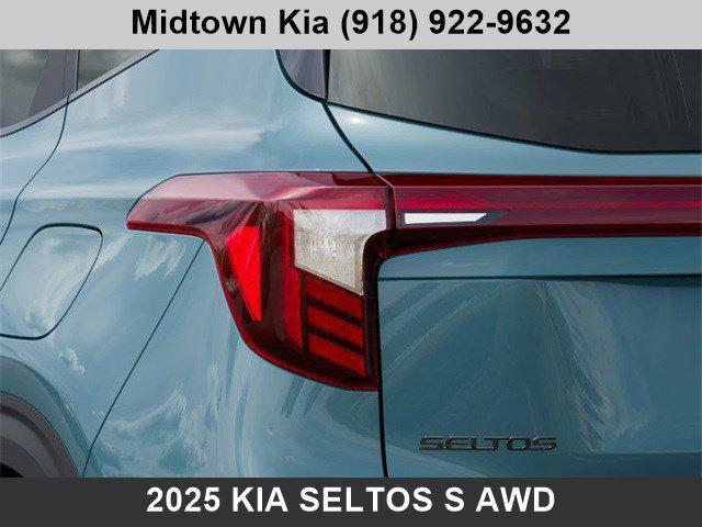 new 2025 Kia Seltos car, priced at $27,405