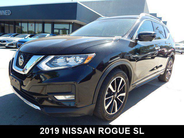 used 2019 Nissan Rogue car, priced at $17,920