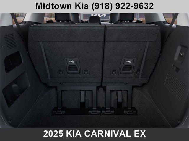 new 2025 Kia Carnival car, priced at $42,160