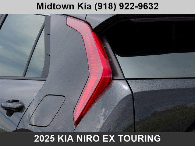 new 2025 Kia Niro car, priced at $33,640