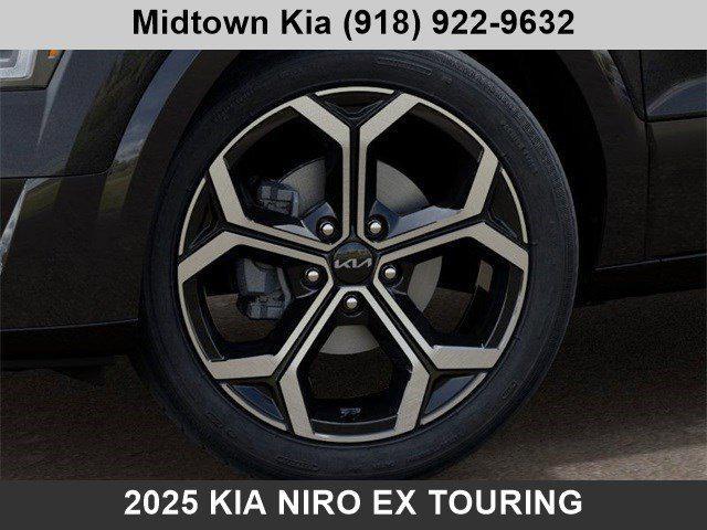 new 2025 Kia Niro car, priced at $33,640