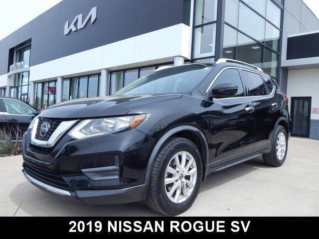 used 2019 Nissan Rogue car, priced at $15,918
