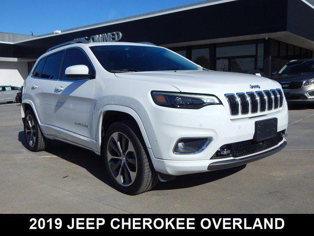 used 2019 Jeep Cherokee car, priced at $18,996