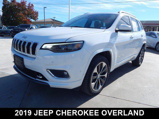 used 2019 Jeep Cherokee car, priced at $18,996