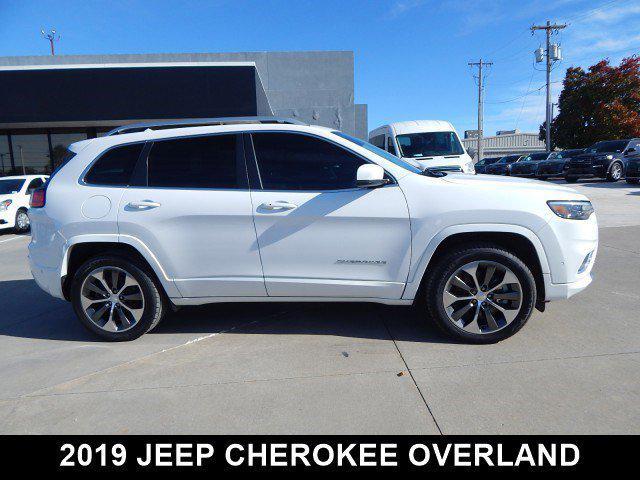 used 2019 Jeep Cherokee car, priced at $18,996