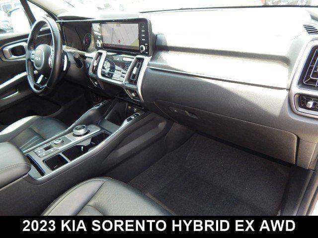 used 2023 Kia Sorento Hybrid car, priced at $29,786