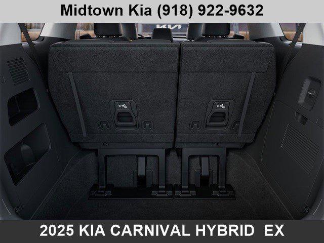 new 2025 Kia Carnival Hybrid car, priced at $43,700