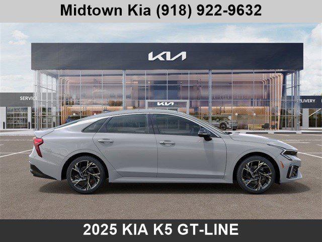 new 2025 Kia K5 car, priced at $30,045