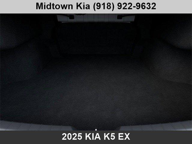 new 2025 Kia K5 car, priced at $33,985