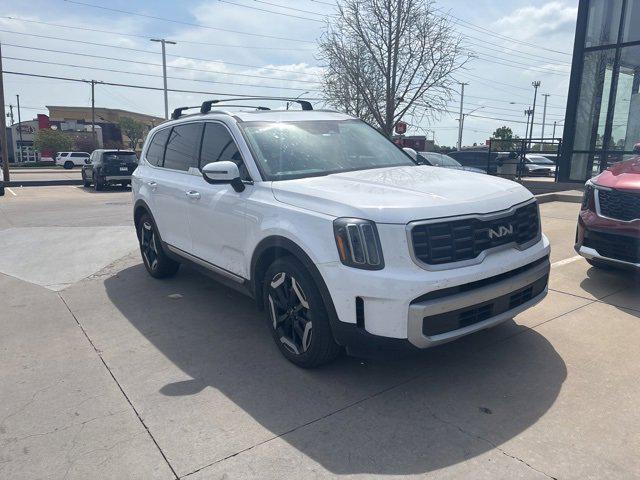 used 2024 Kia Telluride car, priced at $36,457